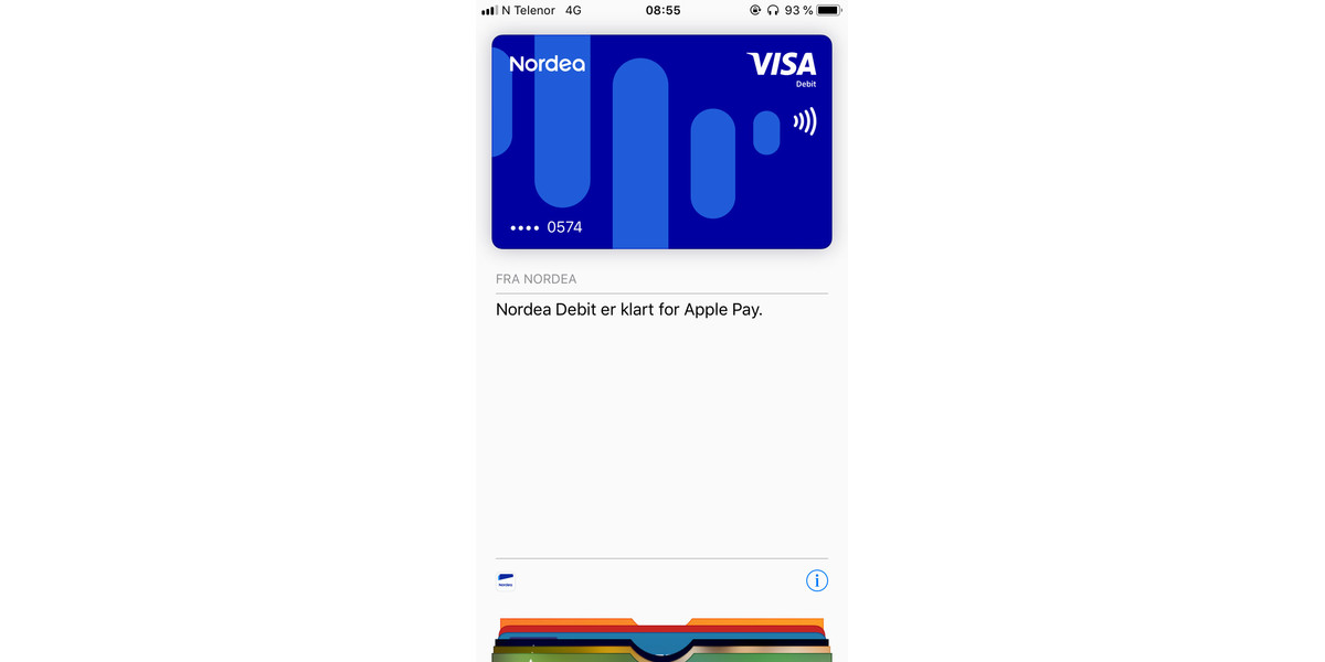 Du kan ha opptil åtte kort lagret i Apple Pay.