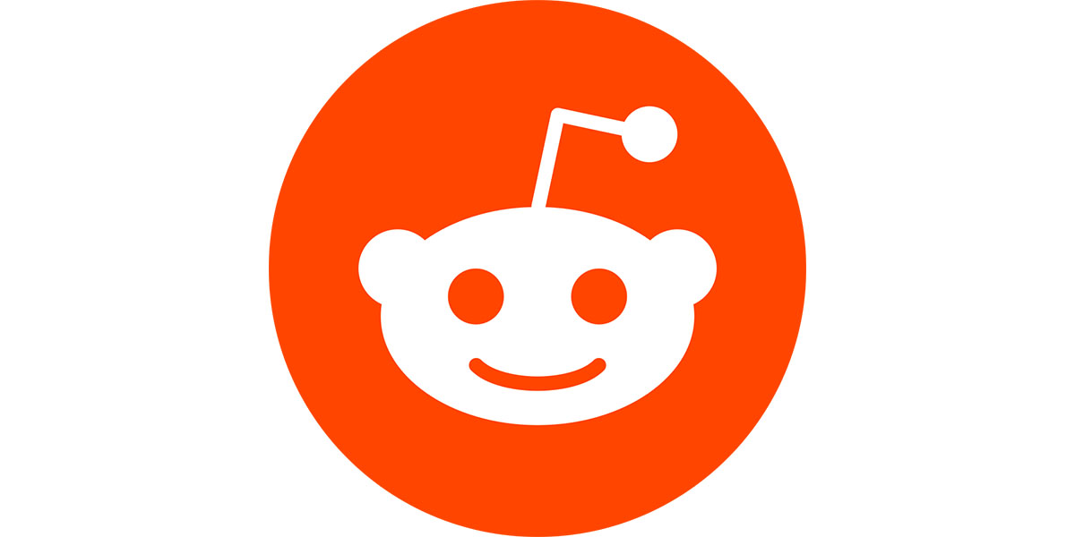 Logoen til Reddit – et smilende romvesen med en antenne på hodet